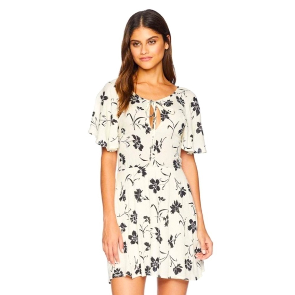 Billabong Tomorrow’s End Floral Mini Dress​​